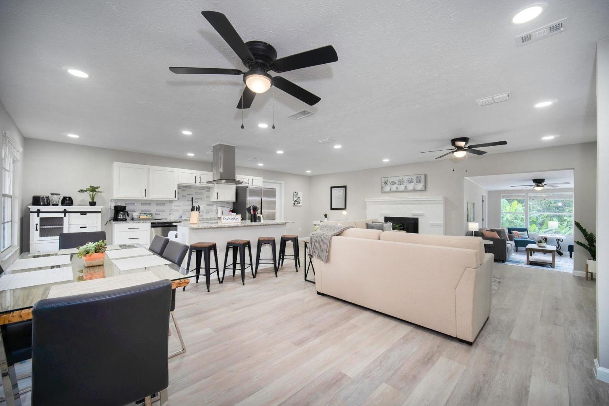 Вилла Luxe Poolside Escape In Julington Creek Джэксонвиль Экстерьер фото